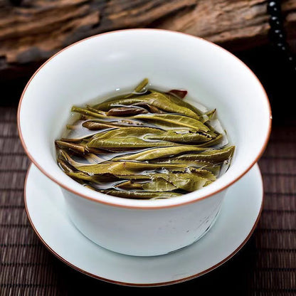 357g Yunnan Green Tea Pu'er Menghai Qizi Old Tree Raw Puerh Tea Cake