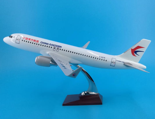 47CM CHINA EASTERN AIRBUS A320 B-6376 Passenger Airplane Resin Aircraft Model