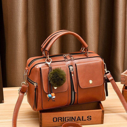 Luxury Leather Shoulder Bag Retro Large Crossbody Bag Pillow Shaped Handbag Tote