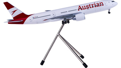 1:200 32CM Hogan Austrian BOEING 777-200ER Passenger Airplane ABS Plastic Model