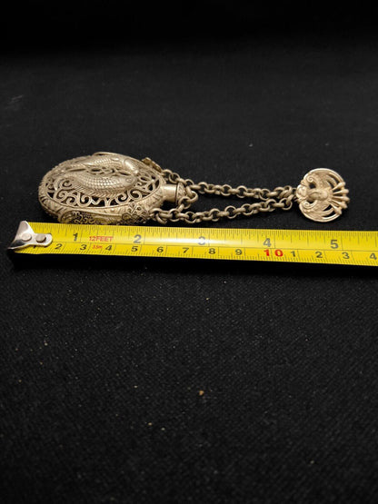 Noble copper tibet silver double fish pendant Hollow out snuff bottle netsuke