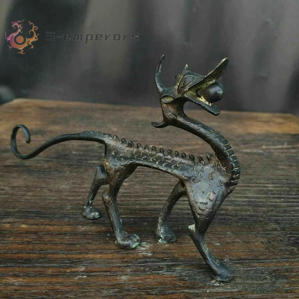 Chinese Bronze Copper Statue Carved Dragon Pen Holder Figurines
