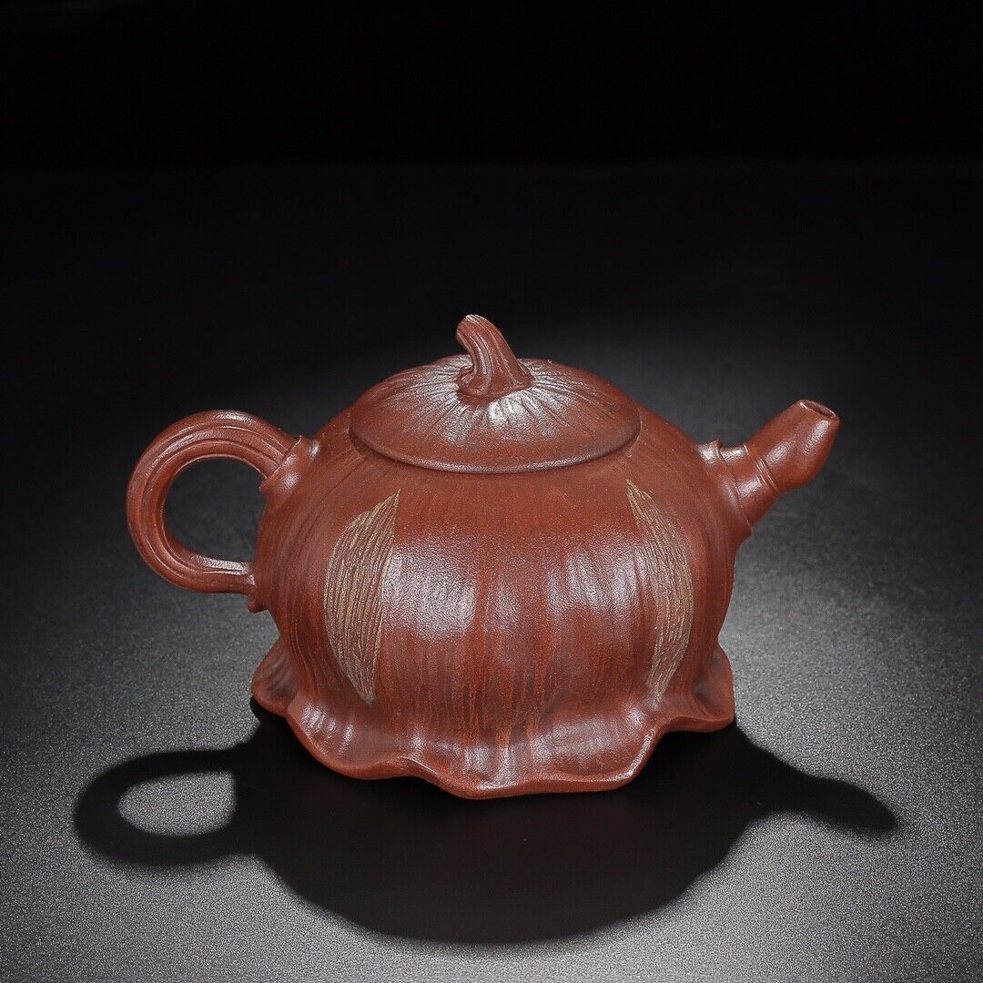 Chinese Yixing Zisha Clay Handmade Exquisite Teapot （莲蓬 底款：汪寅仙）