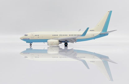 1:200 JC Wings KOREAN AIR BOEING B737-700BBJ Flap Down Airplane Diecast Model