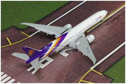 1:400 JC Wings THAI BOEING 777-300ER Passenger Airplane Flap Down Diecast Model