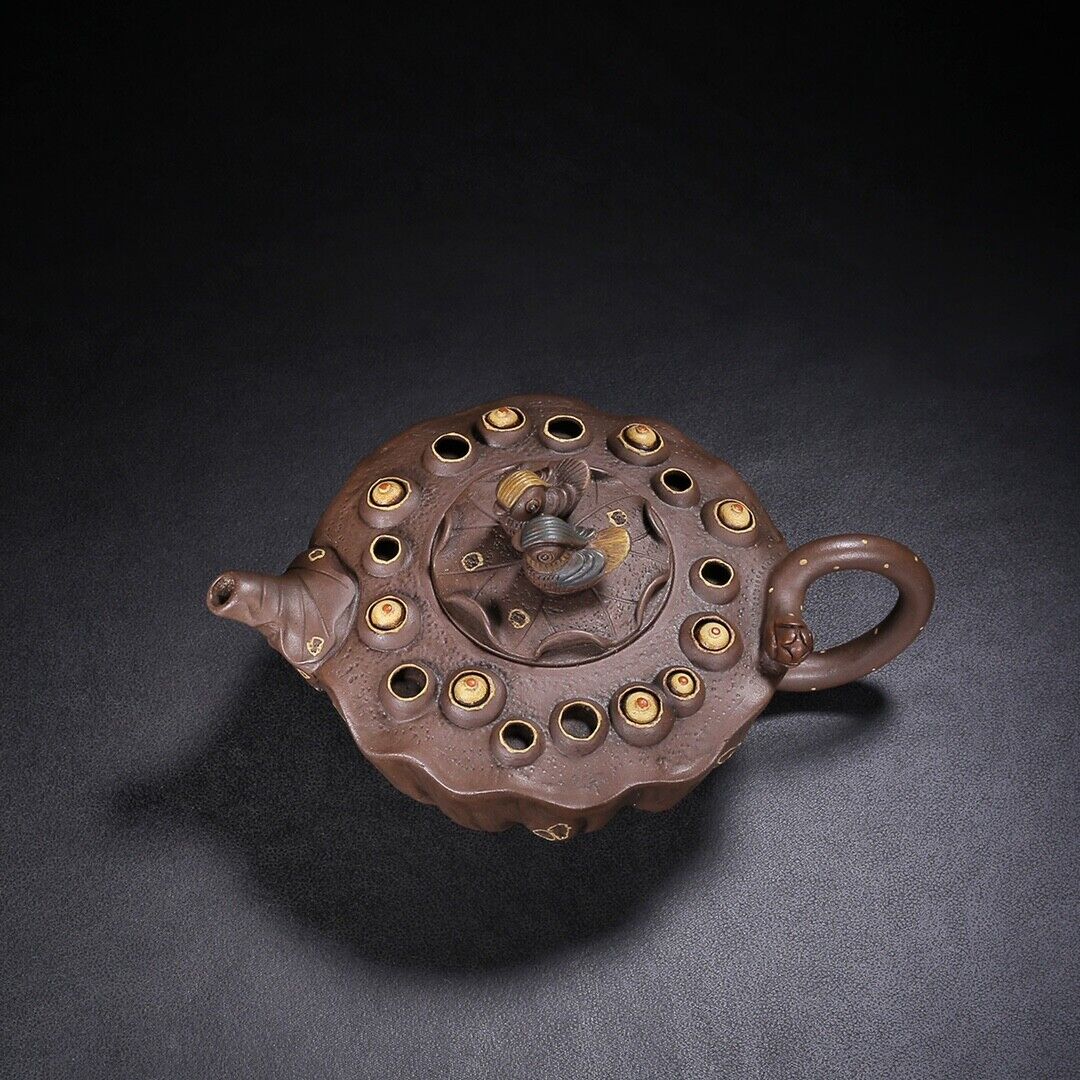 Chinese Yixing Zisha Clay Handmade Exquisite Teapot（鸳鸯 底款：蒋蓉）