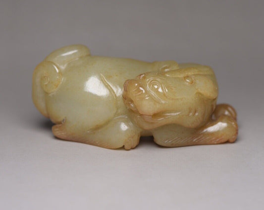 Collection Chinese Antique Hetian Jade Carving Exquisite Beast Statue Figurines
