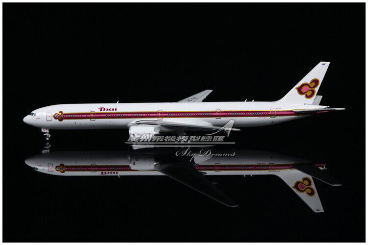 1:400 JC Wings Thai BOEING 777-300 Passenger Airplane Diecast Aircraft Model