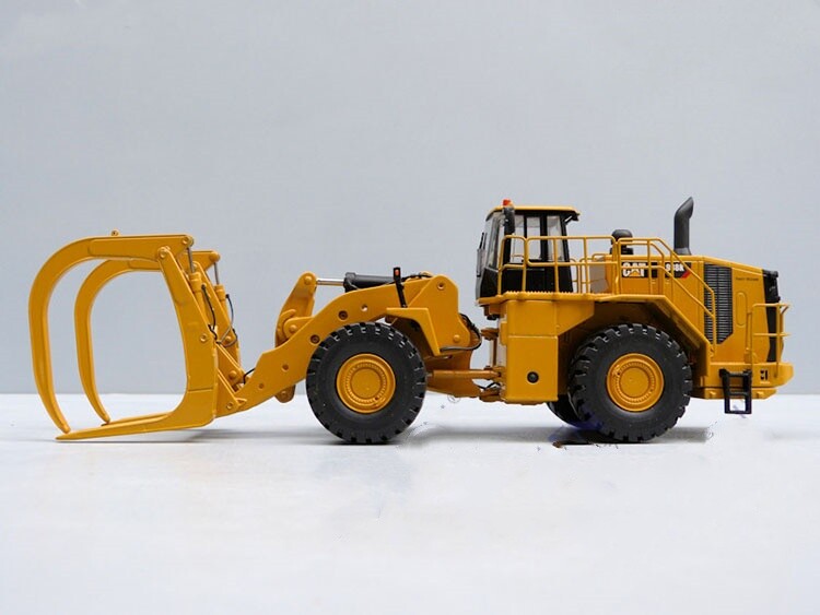 1:50 Tonkin TR10011 CAT988K Wheel Loader Forklift Grapple Machine Diecast Model