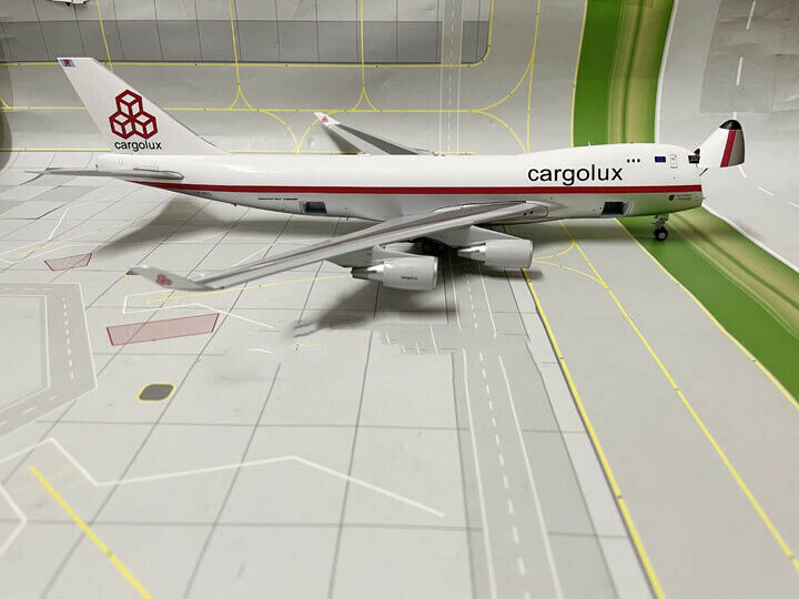 1:200 35CM JC Wings Cargolux BOEING 747-400F Airfreighter Diecast Aircraft Model