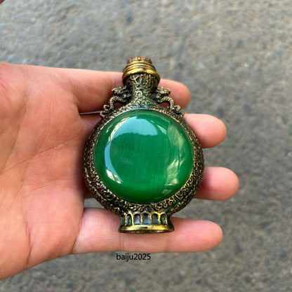 Chinese hand-carved cloisonne color-changing stone snuff bottle Travel souvenirs