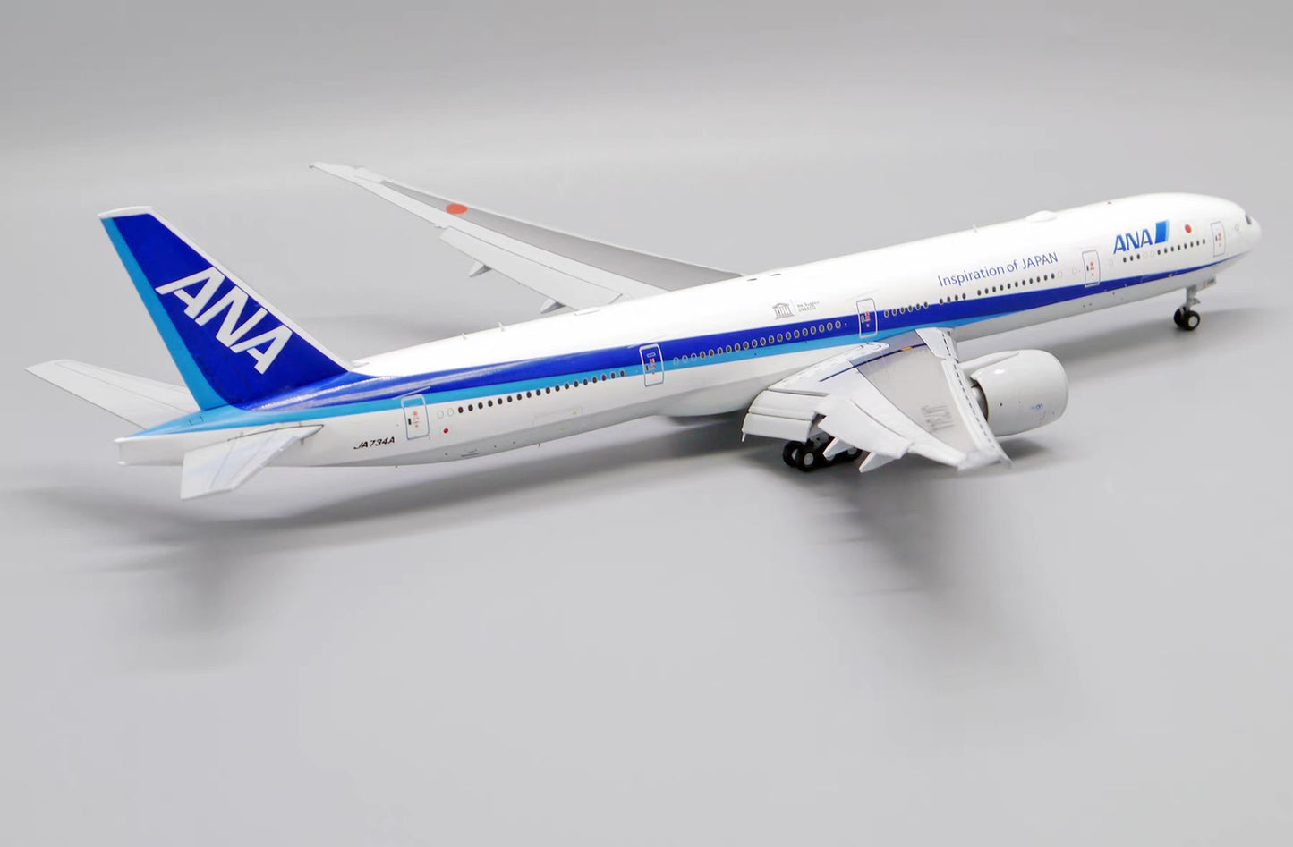 37CM 1:200 JC Wings ANA Boeing 777-300ER Passenger Airplane Diecast Model