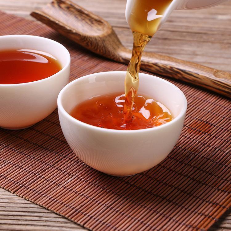 High Quality Zhengshanxiaozhong Black Tea Lapsang Souchong Green Food 250g