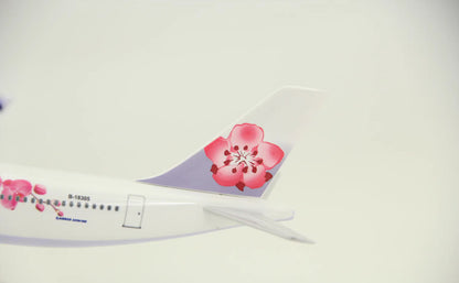 32CM 1:200 Risesoon China Airlines AIRBUS A330-300 Aircraft ABS Plastic Model