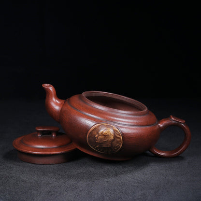 Chinese Yixing Zisha Clay Handmade Exquisite Teapot（上新桥(文革壶) 底款：周桂珍）