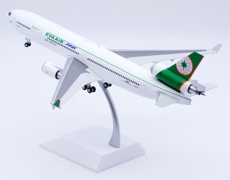 1:200 JC Wings EVA AIR MD-11 Passenger Airplane Diecast Aircraft Model
