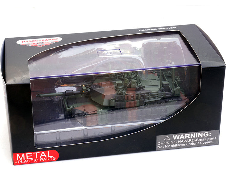 Panzerkampf1/72 U.S. M1A2 Sep TuskII M1 Military Main Battle Tank Model Ornament