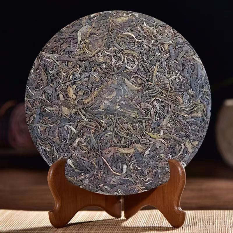 357g Yunnan Green Tea Pu'er Menghai Qizi Old Tree Raw Puerh Tea Cake