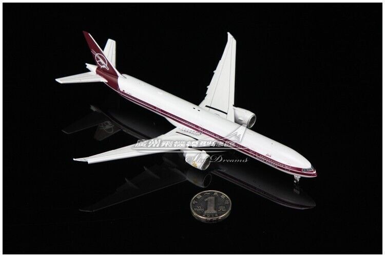 1:400 JC Wings QARAR BOEING 777-300ER Airplane Flap Down Diecast Aircraft Model