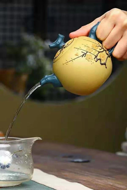 280ml Chinese Handmade Yixing Zisha Teapot Two-color Plum Blossom Teapot