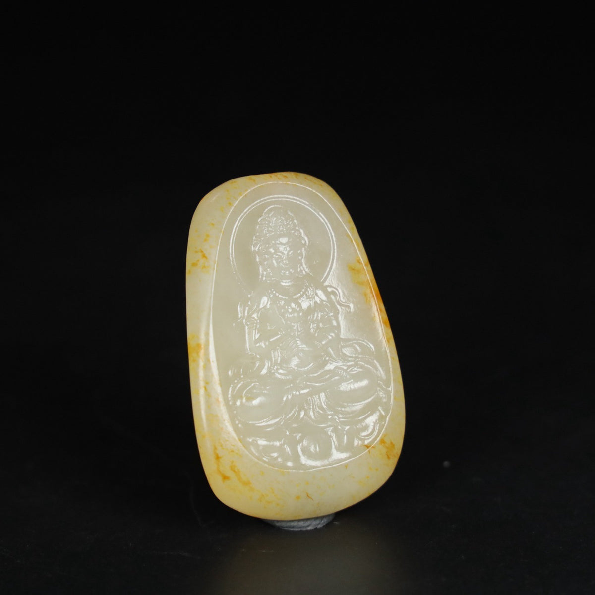 Chinese Natural Hetian Jade Hand-carved Exquisite Guanyin Pendant 30327