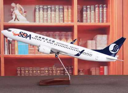 47CM 1:85 SHANDONG AIRLINES BOEING 737-800 Airplane Landing gear Resin Model