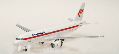 1:400 AeroClassics Martinair AIRBUS A320 Passenger Aircraft Diecast Plane Model