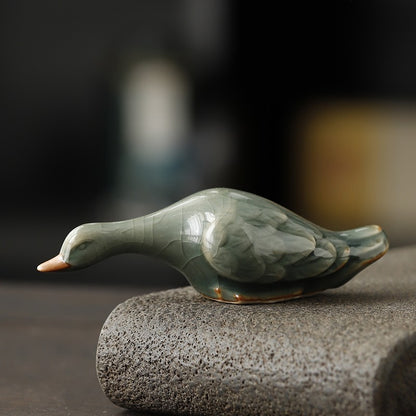 1Pc Exquisite Ceramic Cute Duck Tea Table Decoration Accessories Tea Pet