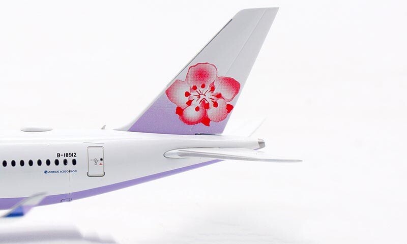 JC Wings CHINA AIRLINES FOR AIRBUS A350-900 B-18912 1/400 Plane Pre-built Model