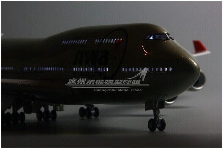 1:150 47CM NWA BOEING 747-400 Airplane Led Sound-controlled Light Resin Model