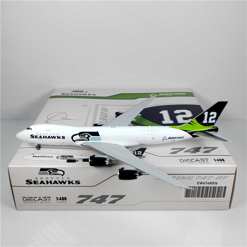 1:400 JC Wings SEAHAWKS BOEING B747-8 Passenger Airplane Diecast Model