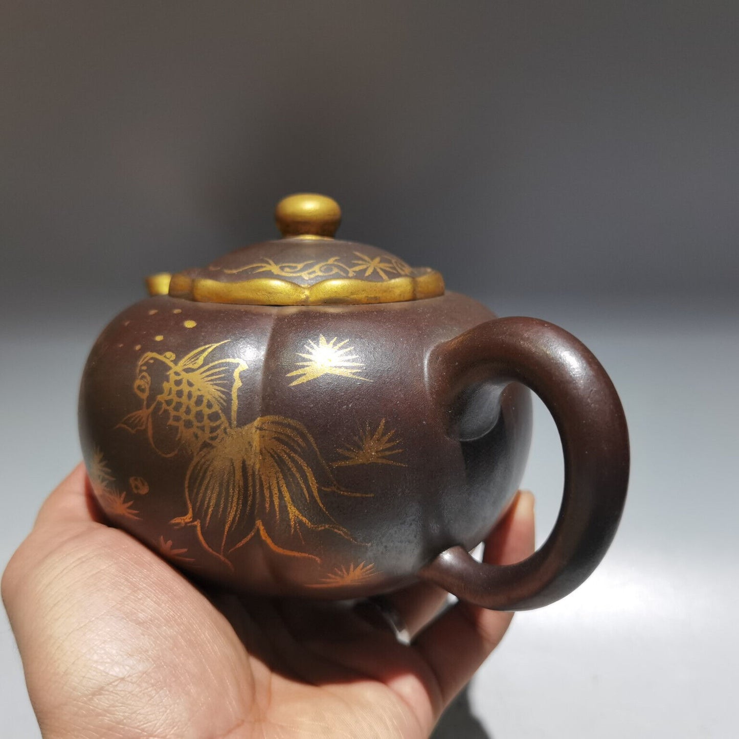 Chinese Yixing Zisha Clay Handmade Exquisite Teapot （描金窑变壶 低款：乾隆御制)