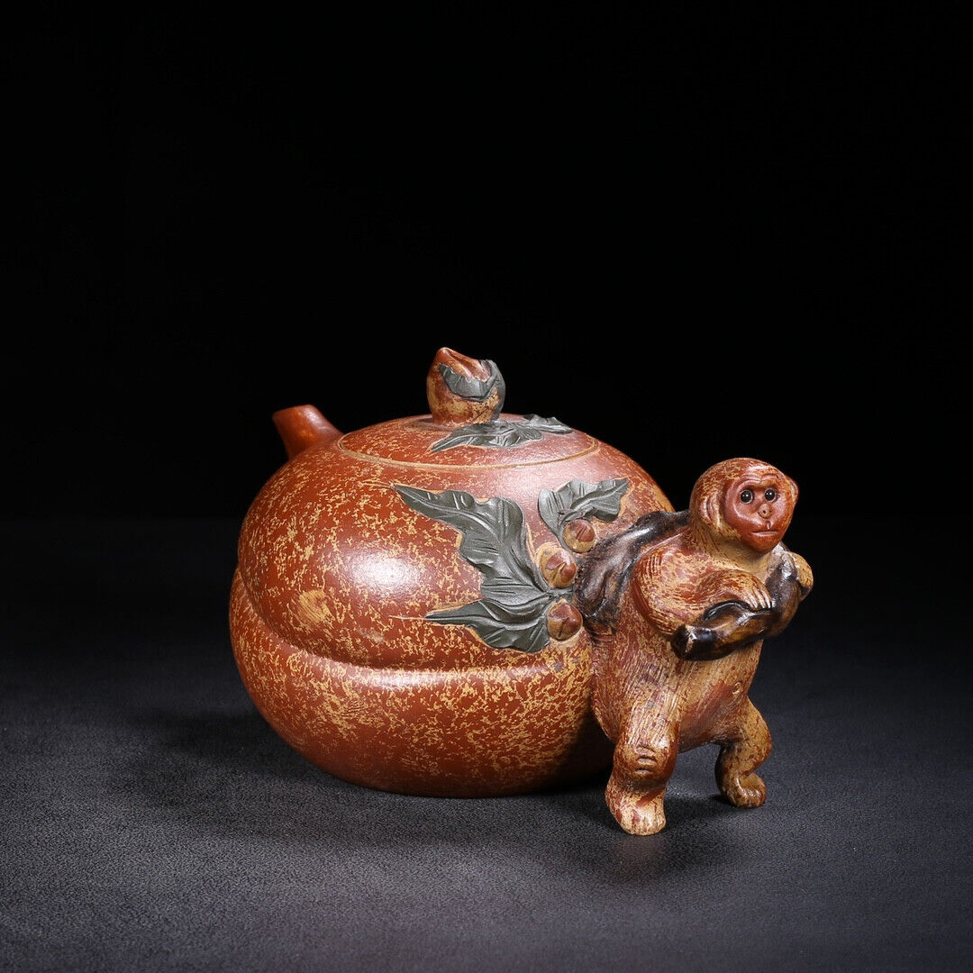 Chinese Yixing Zisha Clay Handmade Exquisite Teapot （灵猴献寿 底款：蒋蓉）