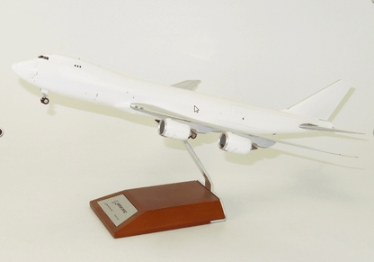1:200 JC Wings Blank BOEING B747-8F Passenger Airplane Diecast Aircraft Model