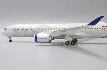 1:200 JC Wings SAS Scandinavian AIRBUS A350-900XWB Plane Diecast Aircraft Model