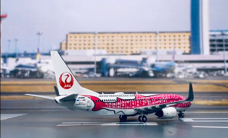 1:400 JC Wings JAPAN TRANSOCEAN AIR BOEING 737-800 Passenger Plane Diecast Model