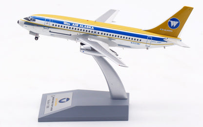 1:200 Inflight AIR ALASKA Boeing 737-200 Passenger Plane Diecast Aircraft Model