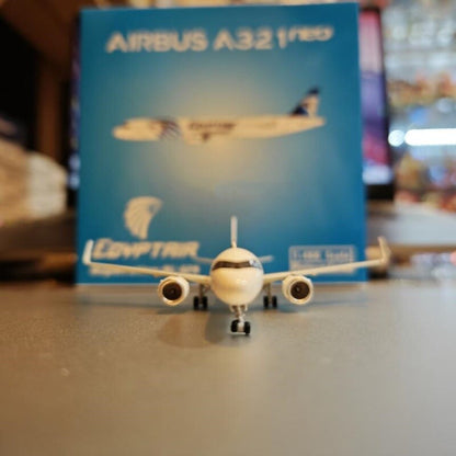 1:400 Phoenix EgyptAir AIRBUS A321neo Passenger Airplane Diecast Aircraft Model