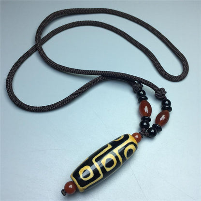 Tibetan Nine Eye Dzi Bead Pendant Necklace Agate Chalcedony Buddhist Amulet