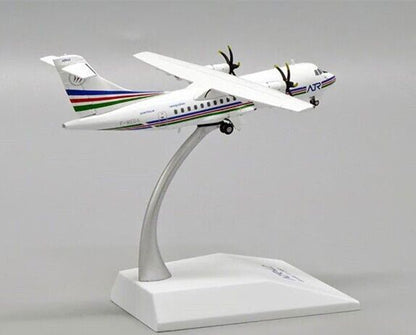 1:200 JC Wings ATR-42-300 Passenger Airplane Diecast Aircraft Plane Model