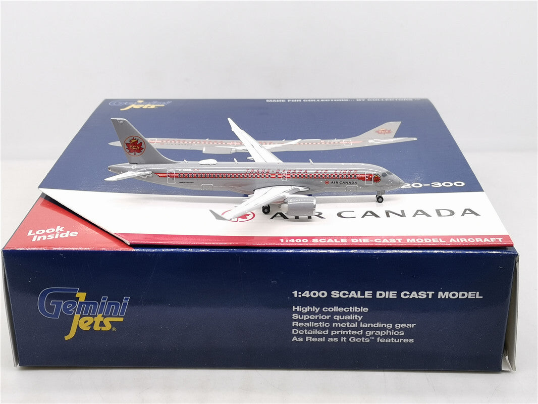 1:400 Geminijets Air Canada Airbus A220-300 Passenger Airplane Diecast Model