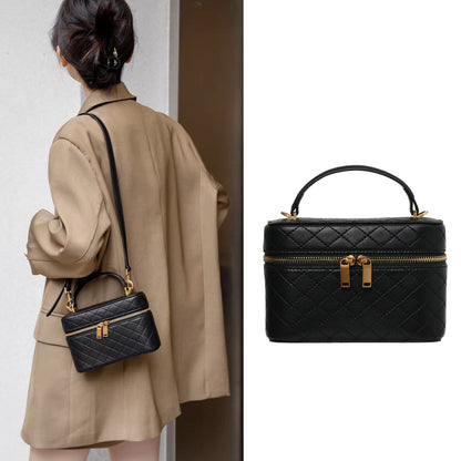 Fully Lambskin Lined!Quilted Real Leather Vanity Case Shoulder Bag Purse Chains