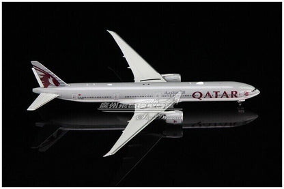 1:400 Phoenix QATAR BOEING 777-300ER Passenger Airplane Diecast Aircraft Model