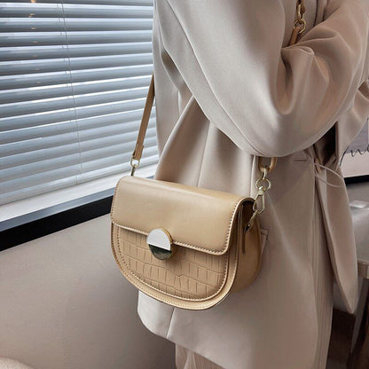 Synthetic Leather Crossbody Bag Shoulder Purse Small Leather Pouch 21.5*7*15 CM