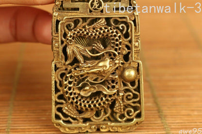 Chinese Bronze Hand Carving Dragon Statue Netsuke Pendant Gift Amulets