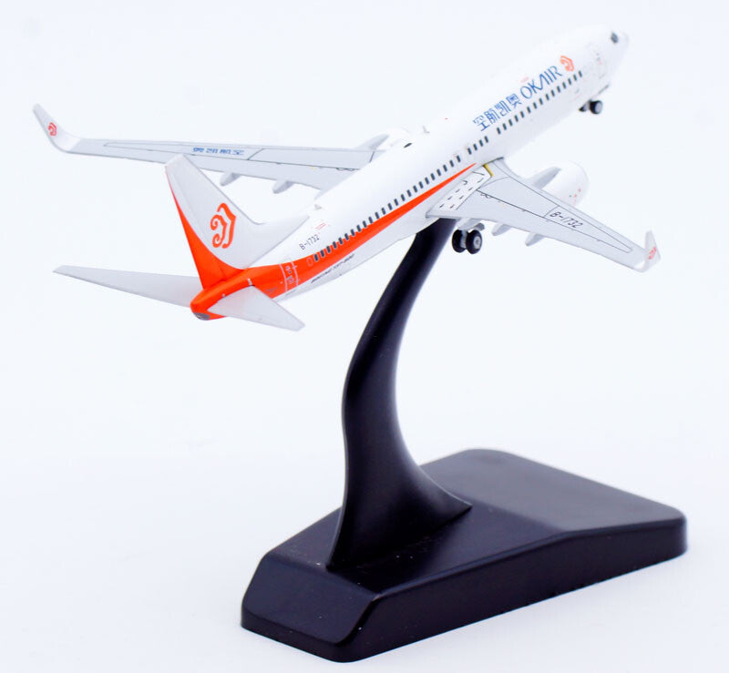 1:400 JC Wings Okay Airways Boeing 737-800 Passenger Airplane Diecast Model