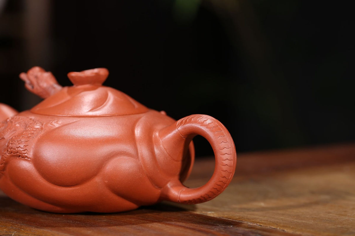 China Yixing Zisha Pottery Zhu Clay Handmade 300cc Ichthyosaur Teapot