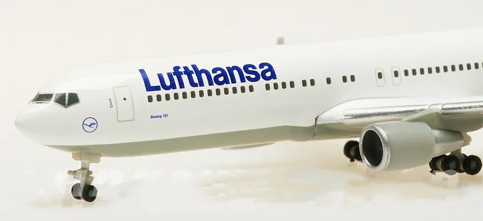 1:500 Herpa Lufthansa BOEING 767-300 Passenger Airplane Diecast Aircraft Model