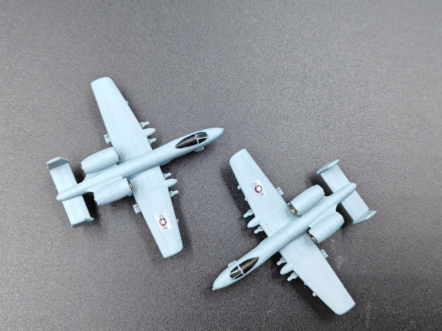 1/350 US A-10 Attack Plane model Hog Fighter Finished model (2 aircraft)