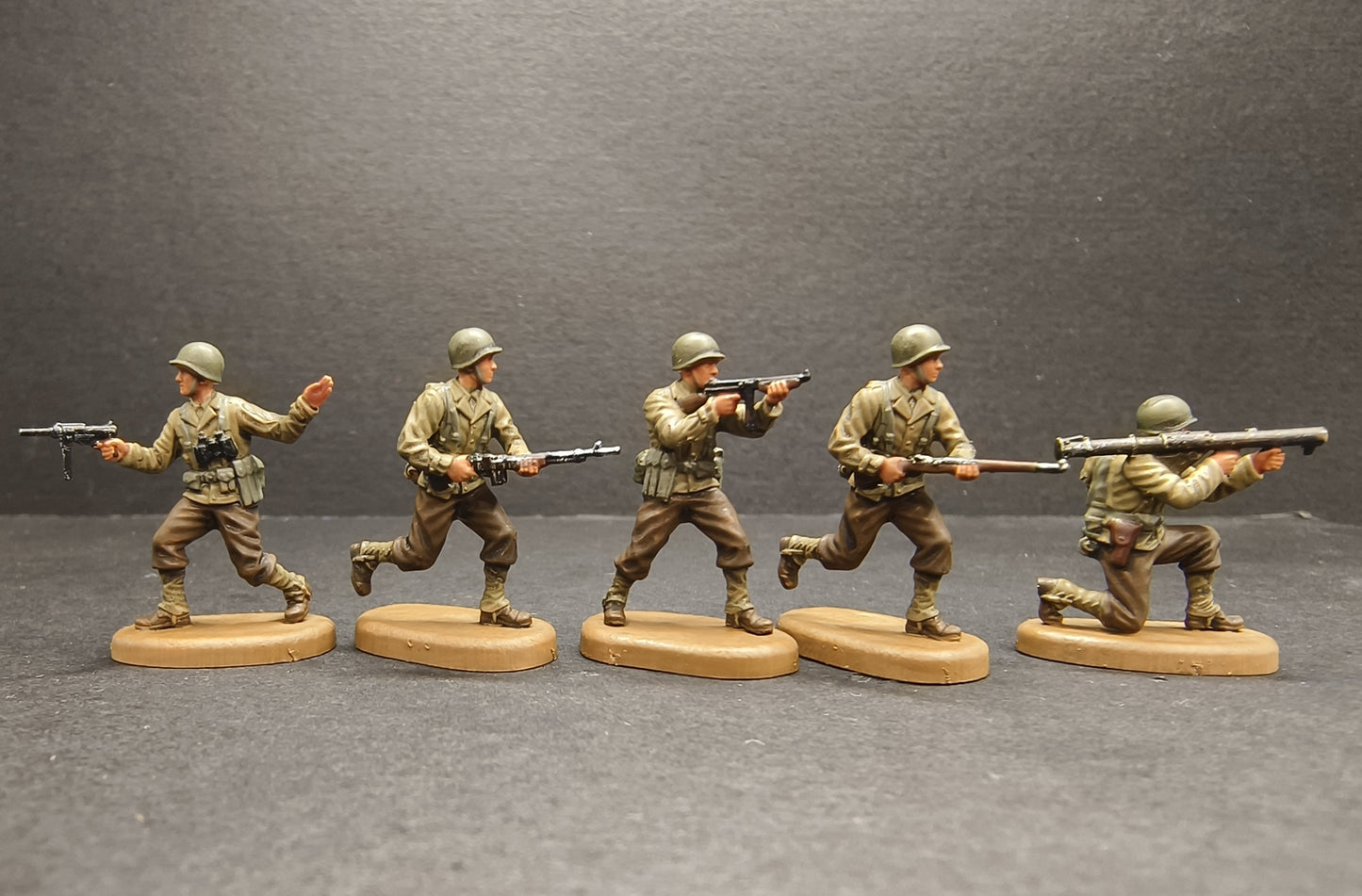 1/72 5Pcs World War II US Infantry Soldier Model